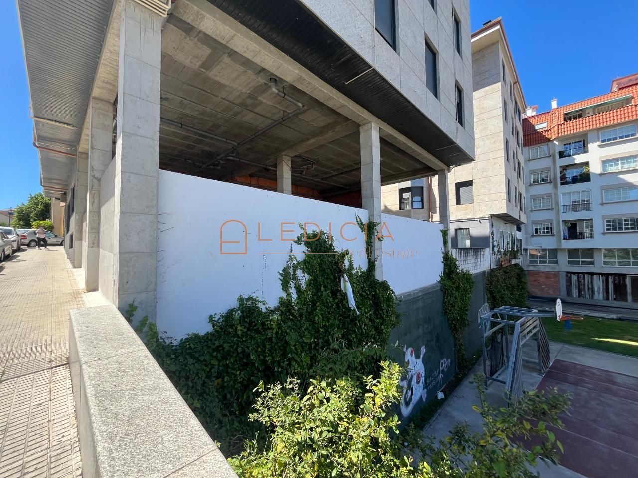Exterior view of Flat for sale in Cangas   with Heating and Furnished