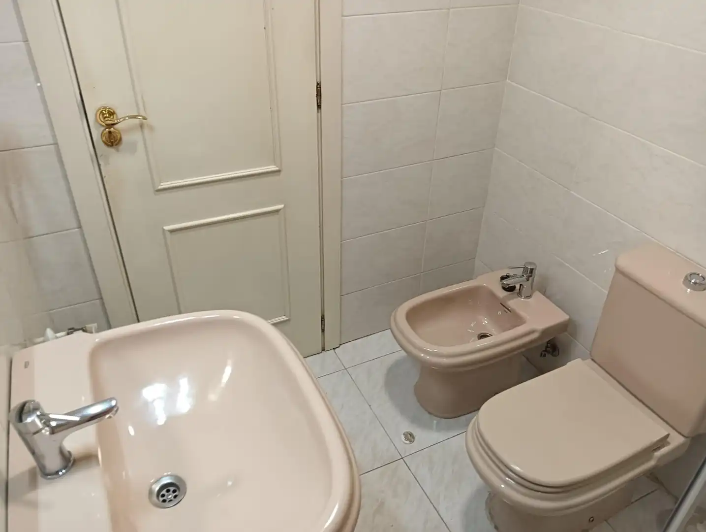 Baño de Piso en venta en Las Rozas de Madrid con Calefacción, Jardín privado y Piscina comunitaria