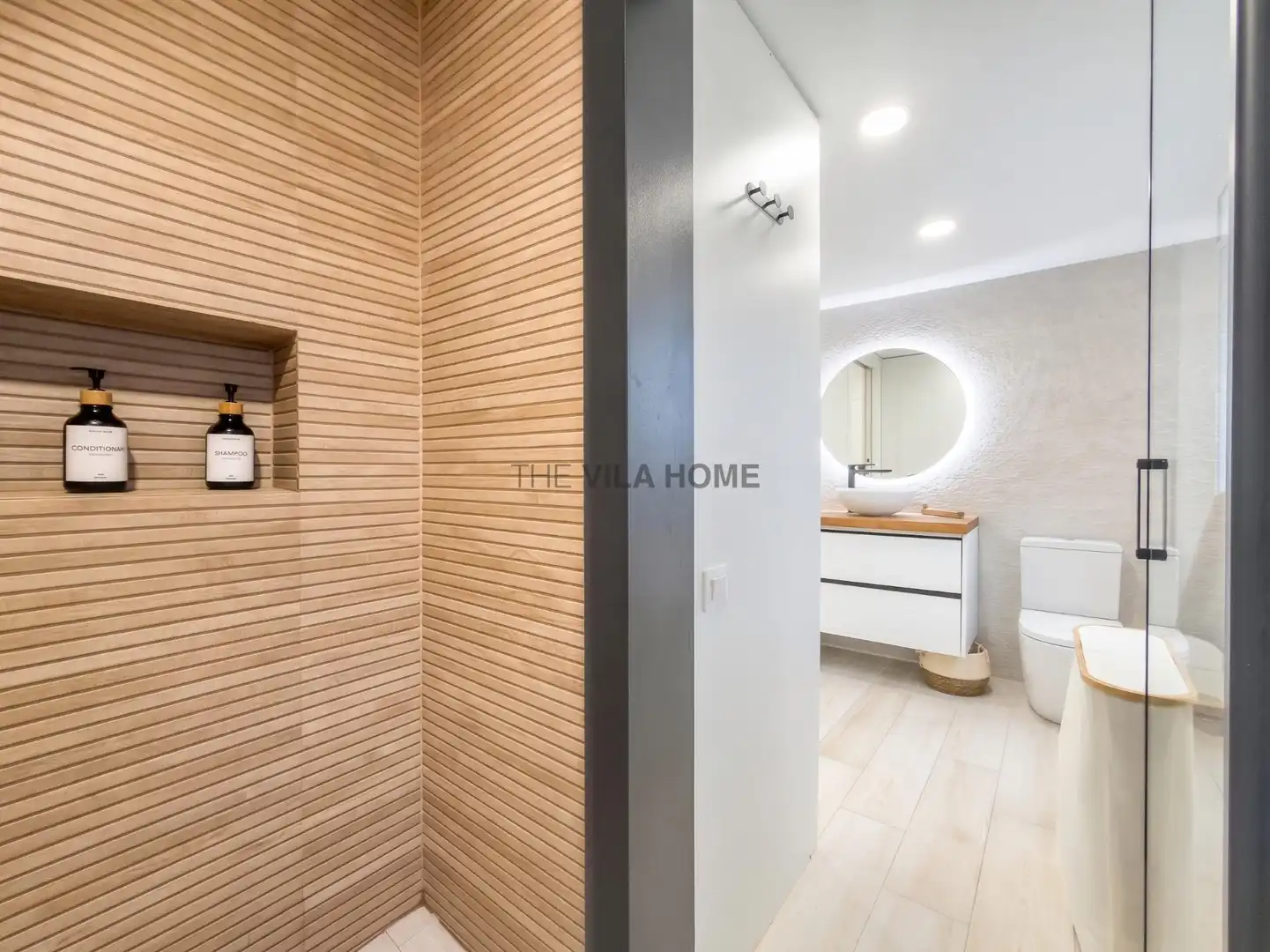 Baño de Piso en venta en Vilanova i la Geltrú con Aire acondicionado, Calefacción y Balcón