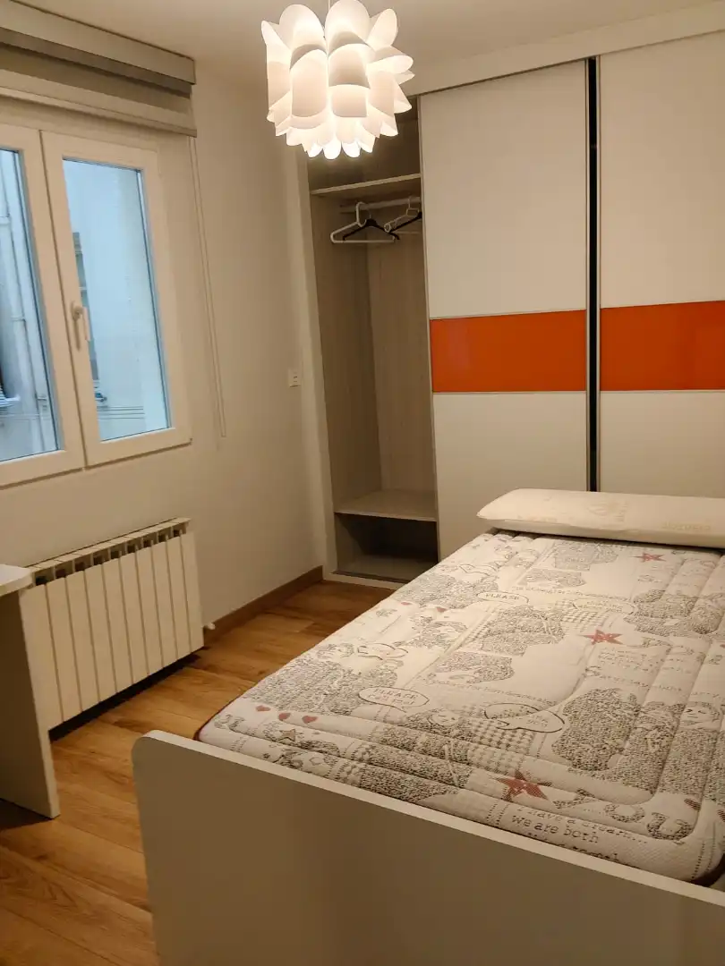 Flat with terrace for sale in Avenida Ramón y Cajal, imagen 4