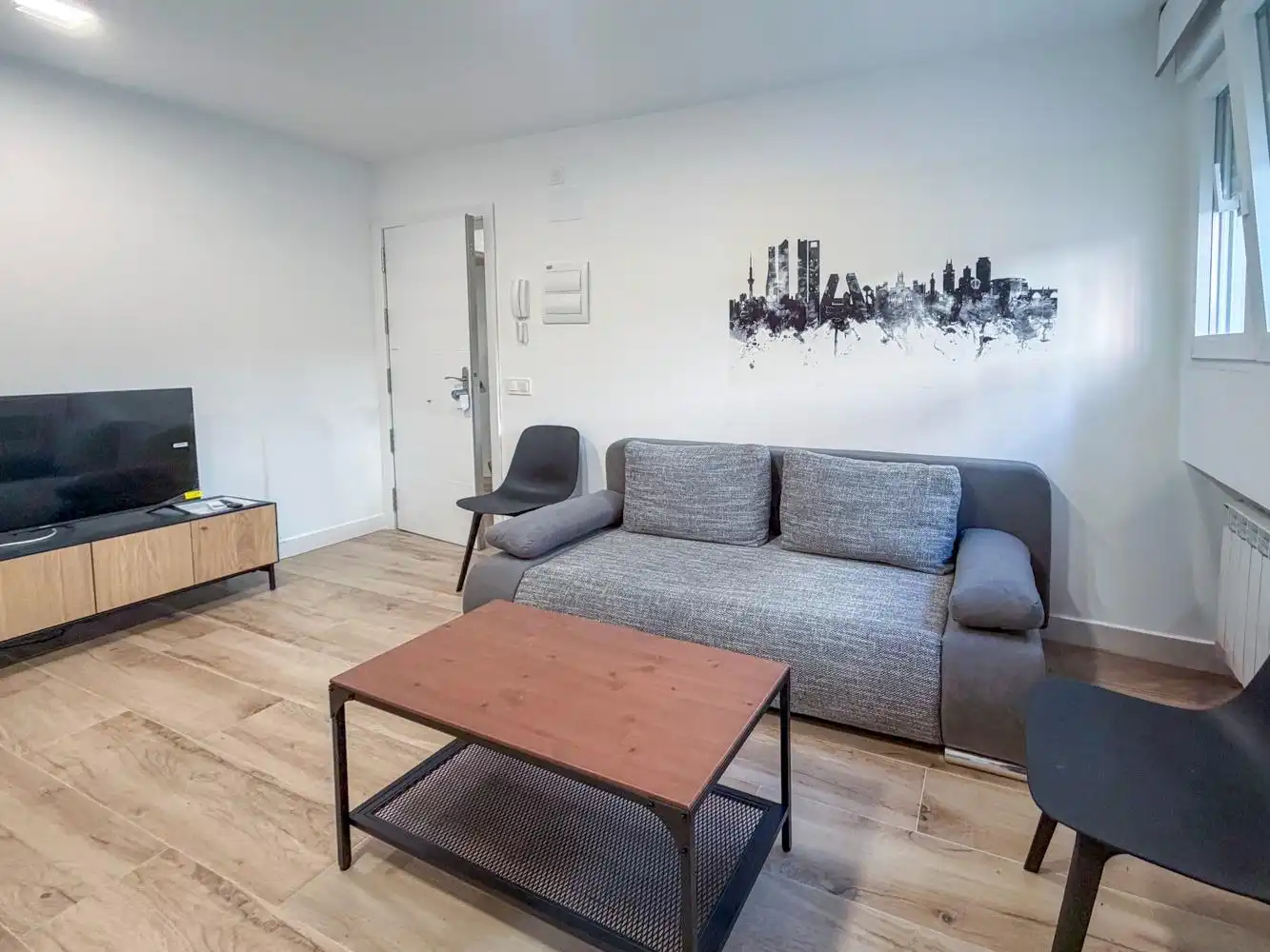 Living room of Lofts for rent in Madrid  with Air Conditioner, Heating and Furnished