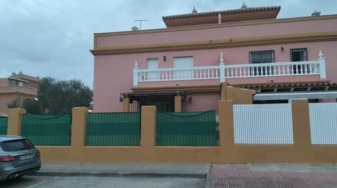 Foto 2 de Casa adosada en venda a Casines, Cádiz