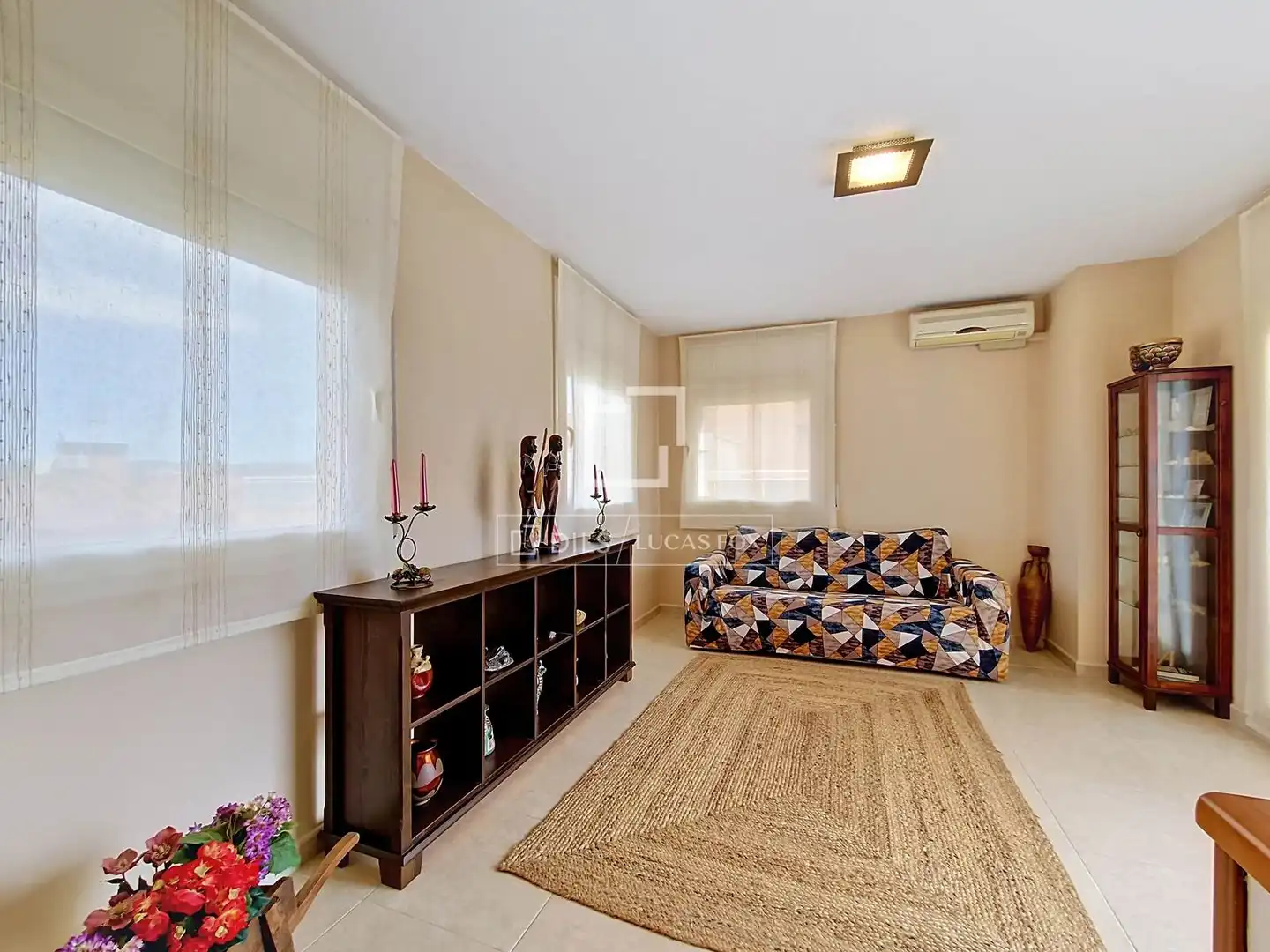 Schlafzimmer von Haus oder Chalet zum Verkauf in Cubelles mit Klimaanlage, Heizung und Privatgarten