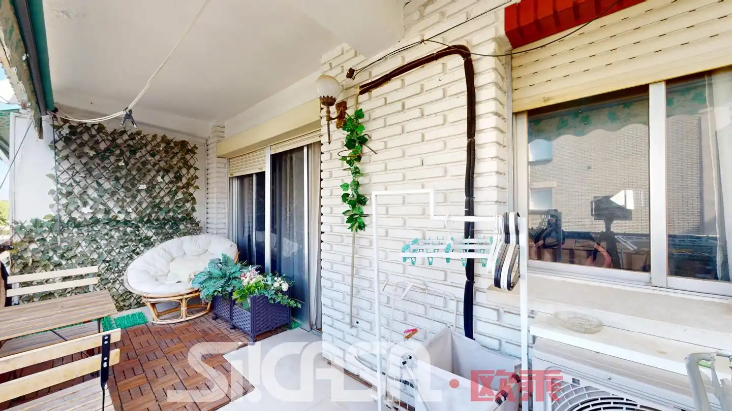 Terraza de Piso en venta en Parla con Aire acondicionado, Calefacción y Terraza