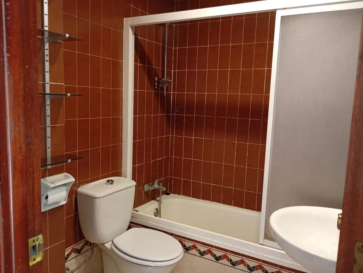 Badezimmer von Wohnung zum Verkauf in Cádiz mit Terrasse