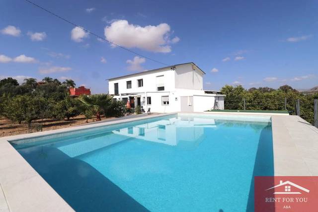 Piso en Alquiler en Cártama