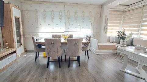 Foto 3 de Ático en venta en Mare de Deu del Carme, 95, Ca n'Anglada, Barcelona