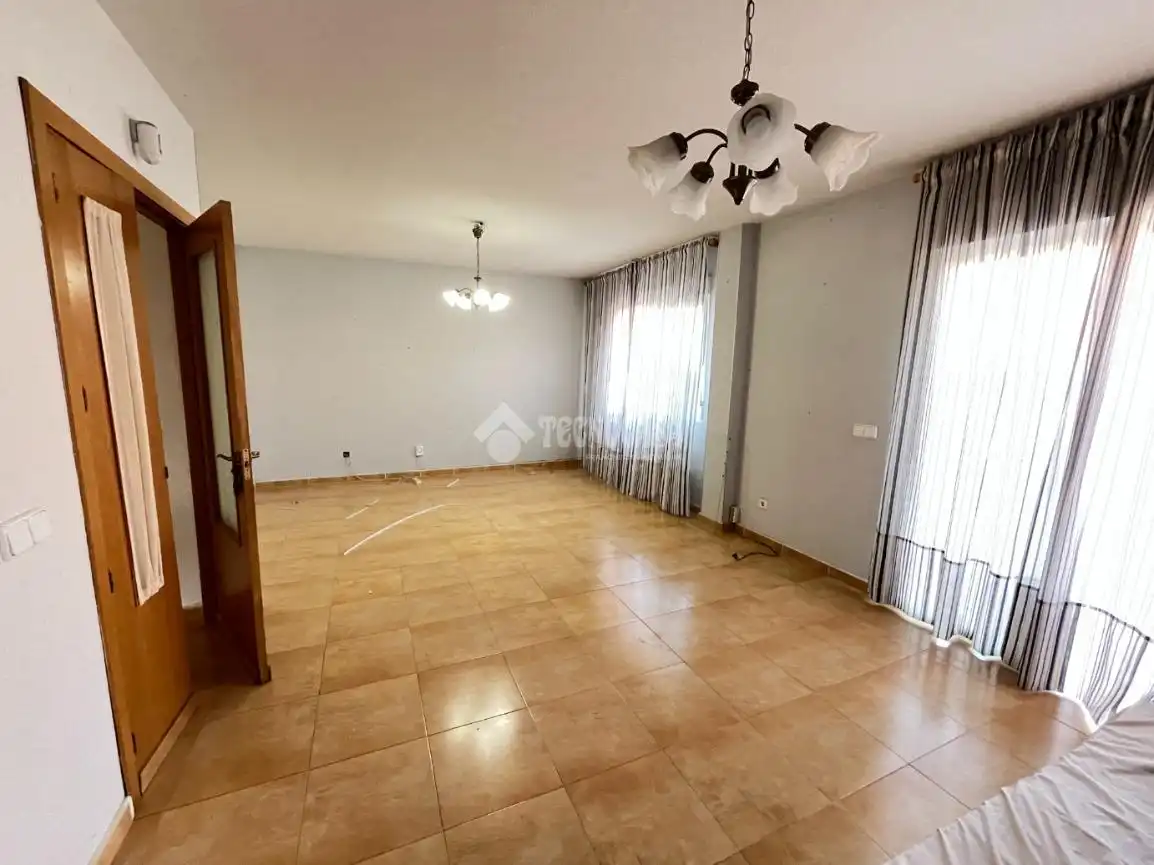 Casa aparellada en venda a Loeches, imagen 12