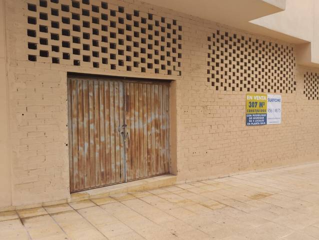 Local comercial en Venta en Avenida de Oceanía en San Bernabé