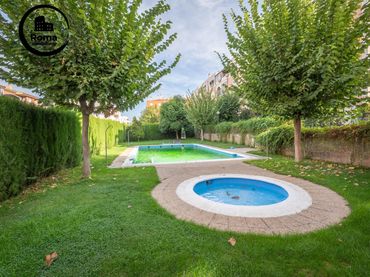 Pis amb piscina en venda a Norte