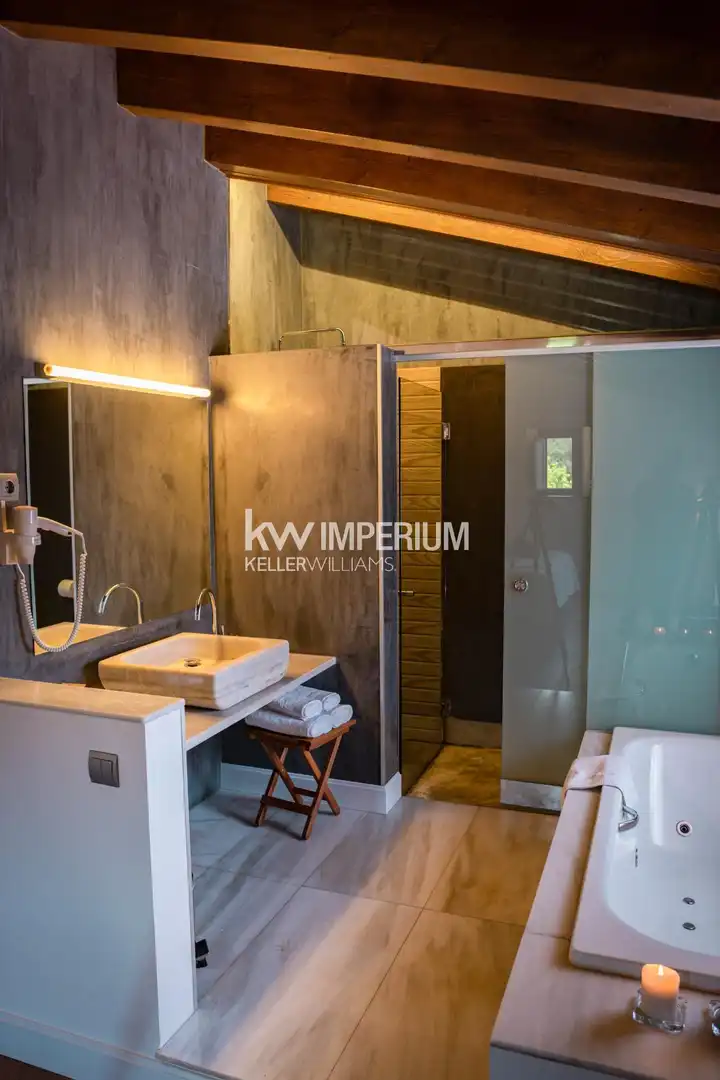 Bany de Casa o xalet en venda en Colldejou amb Aire condicionat, Jardí privat i Terrassa