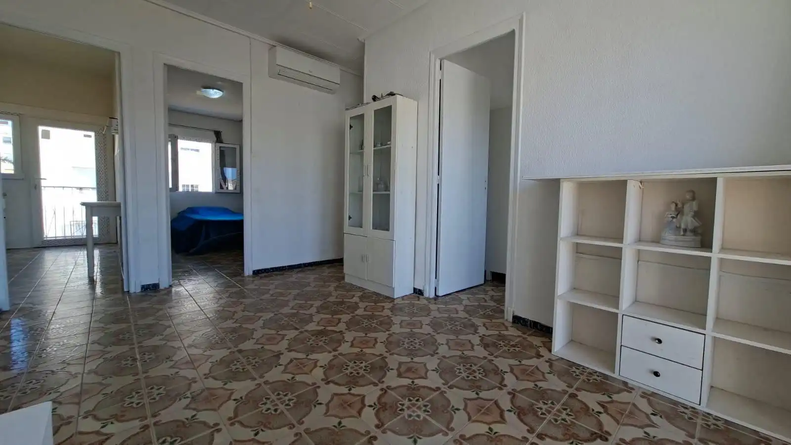 Apartament amb terrassa en venda a Calle ELDA