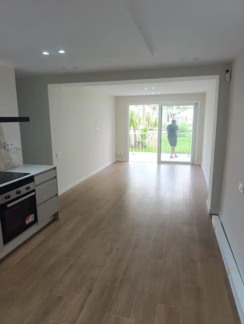 Sala de estar de Apartamento en venta en Vila-seca con Parquet, Balcón y Piscina comunitaria