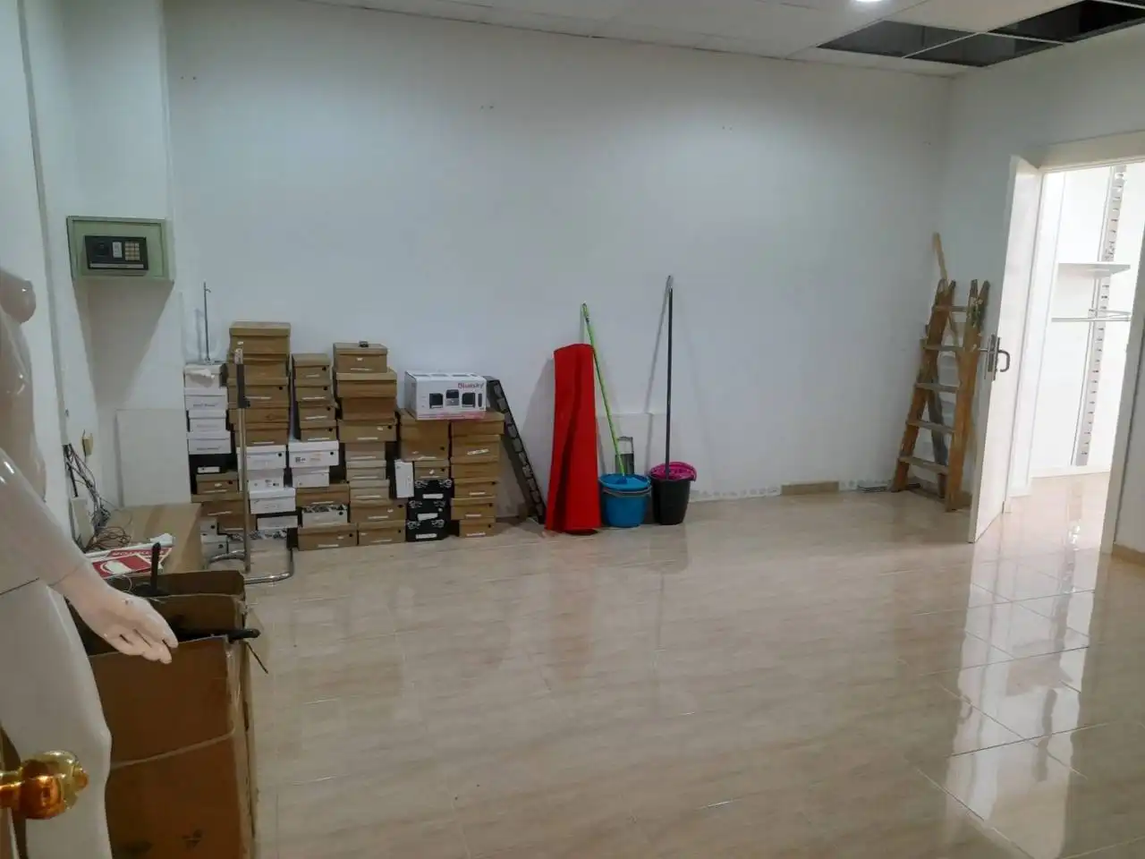Local comercial en venda a Avenida C/ 9 D´OCTUBRE, imagen 18