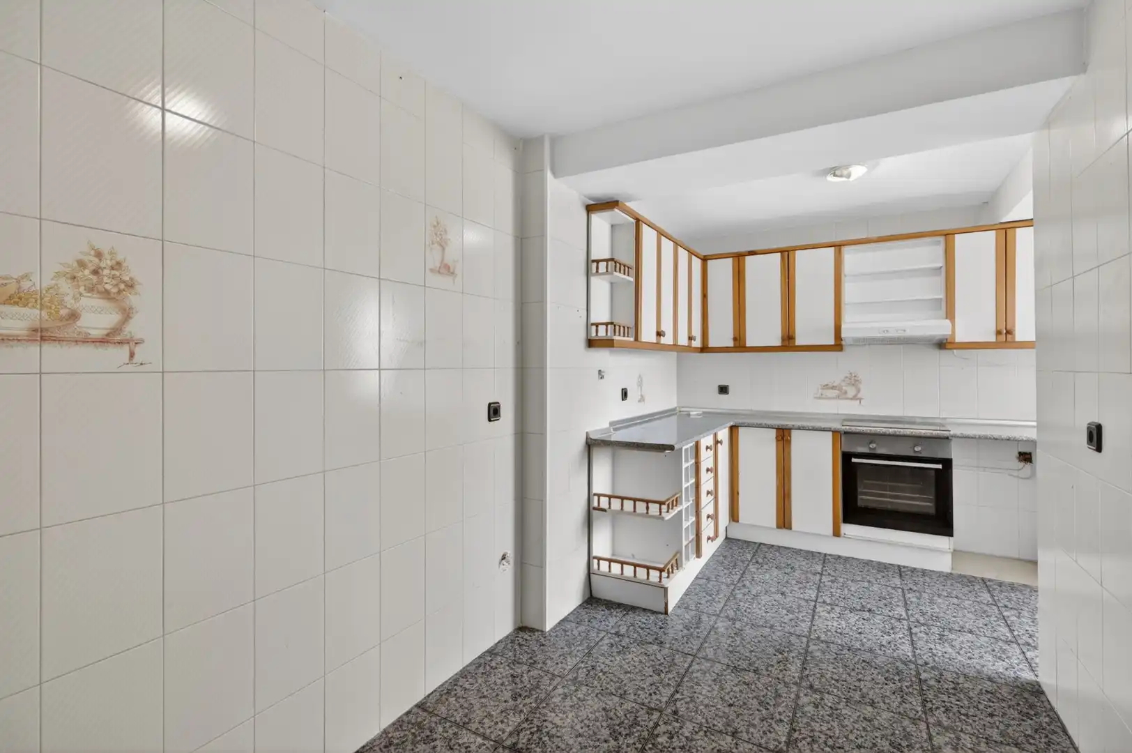 Cocina de Piso en venta en Alicante / Alacant con Terraza y Piscina
