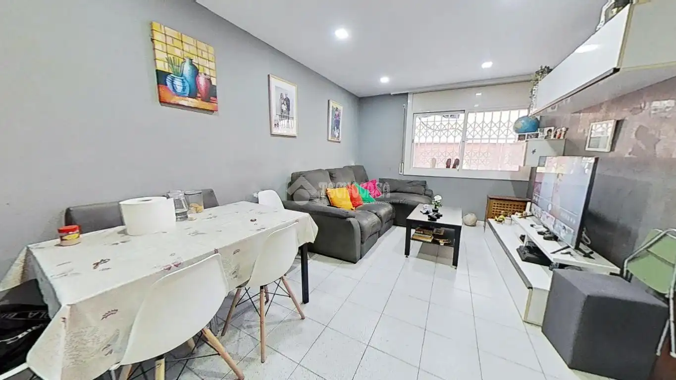 Sala de estar de Piso en venta en Barcelona