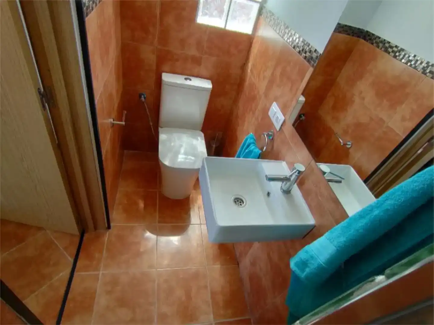 Bany de Apartament de lloguer en Las Palmas de Gran Canaria amb Moblat i Balcó