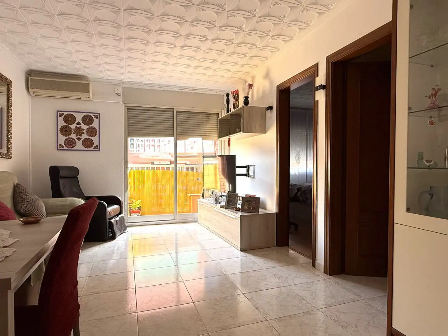 Sala de estar de Piso en venta en Sant Boi de Llobregat con Aire acondicionado, Calefacción y Balcón