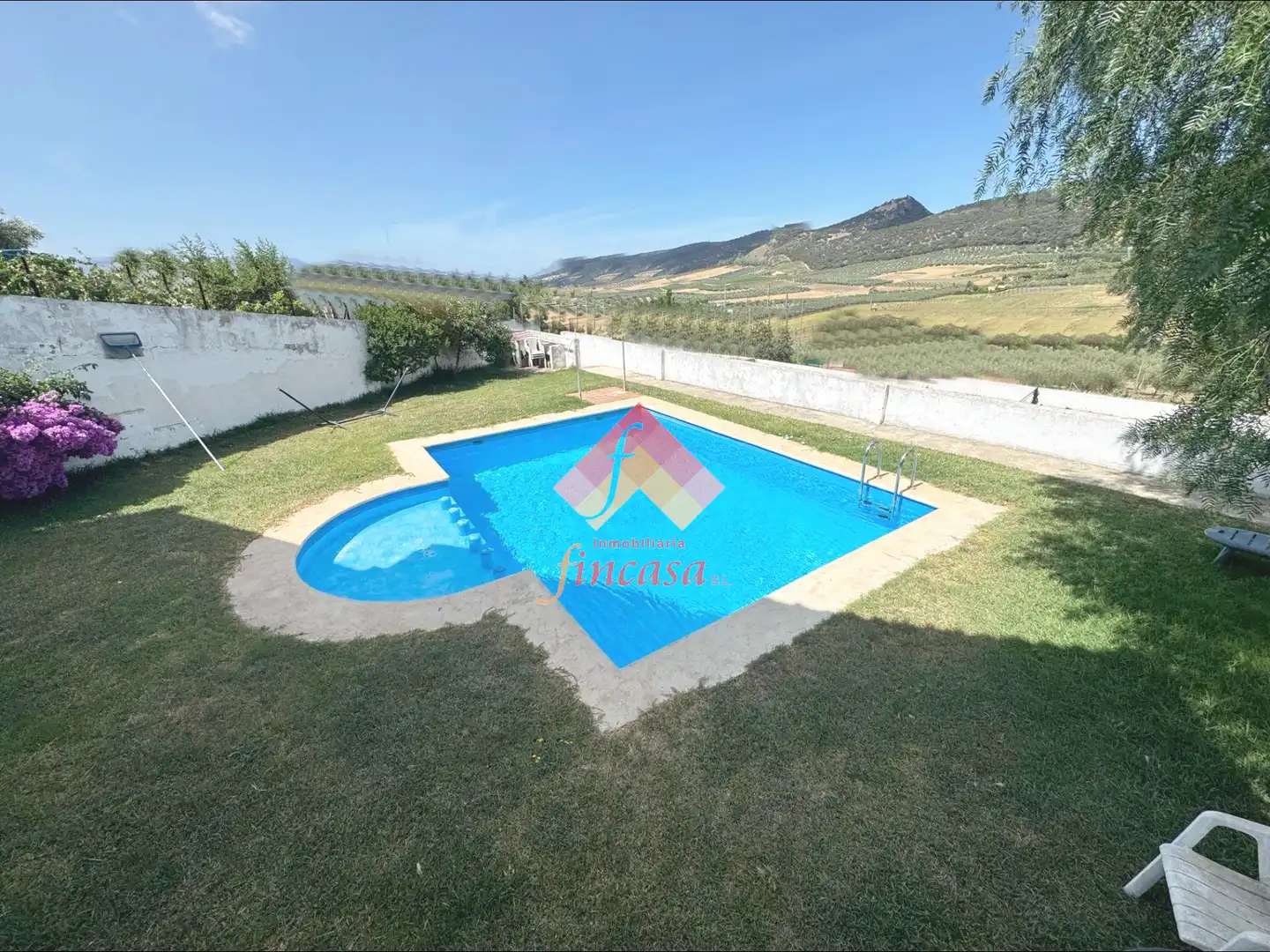 Casa con piscina en venta en Partidas Norte