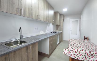 Kitchen of Flat for sale in Elda  with Balcony