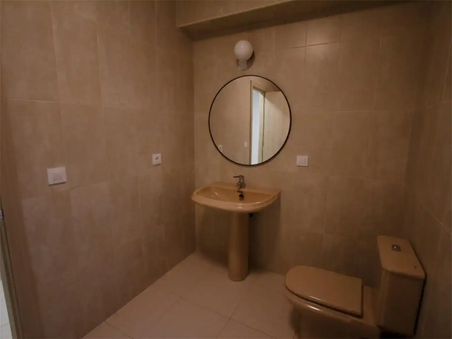 Baño de Piso en venta en Ordes con Trastero, Amueblado y Balcón