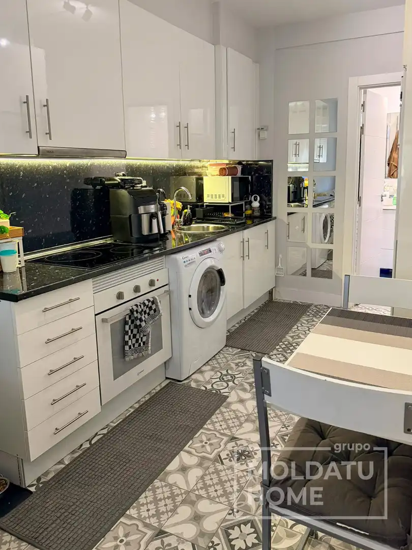Cocina de Piso en venta en Bilbao  con Calefacción