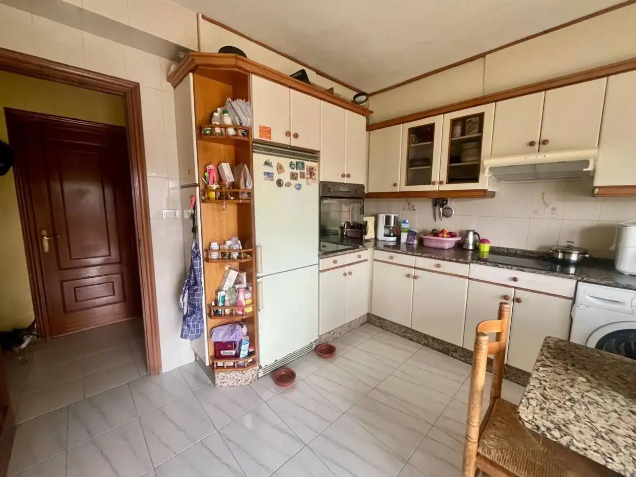Cocina de Casa o chalet en venta en Cambre  con Jardín privado, Terraza y Amueblado