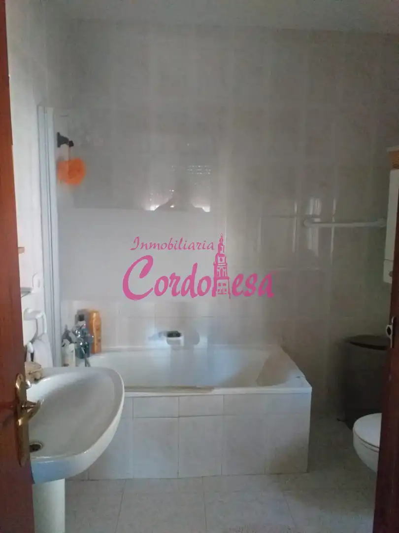 Maison rustique avec piscine à vendre à Almodóvar del Río, imagen 9