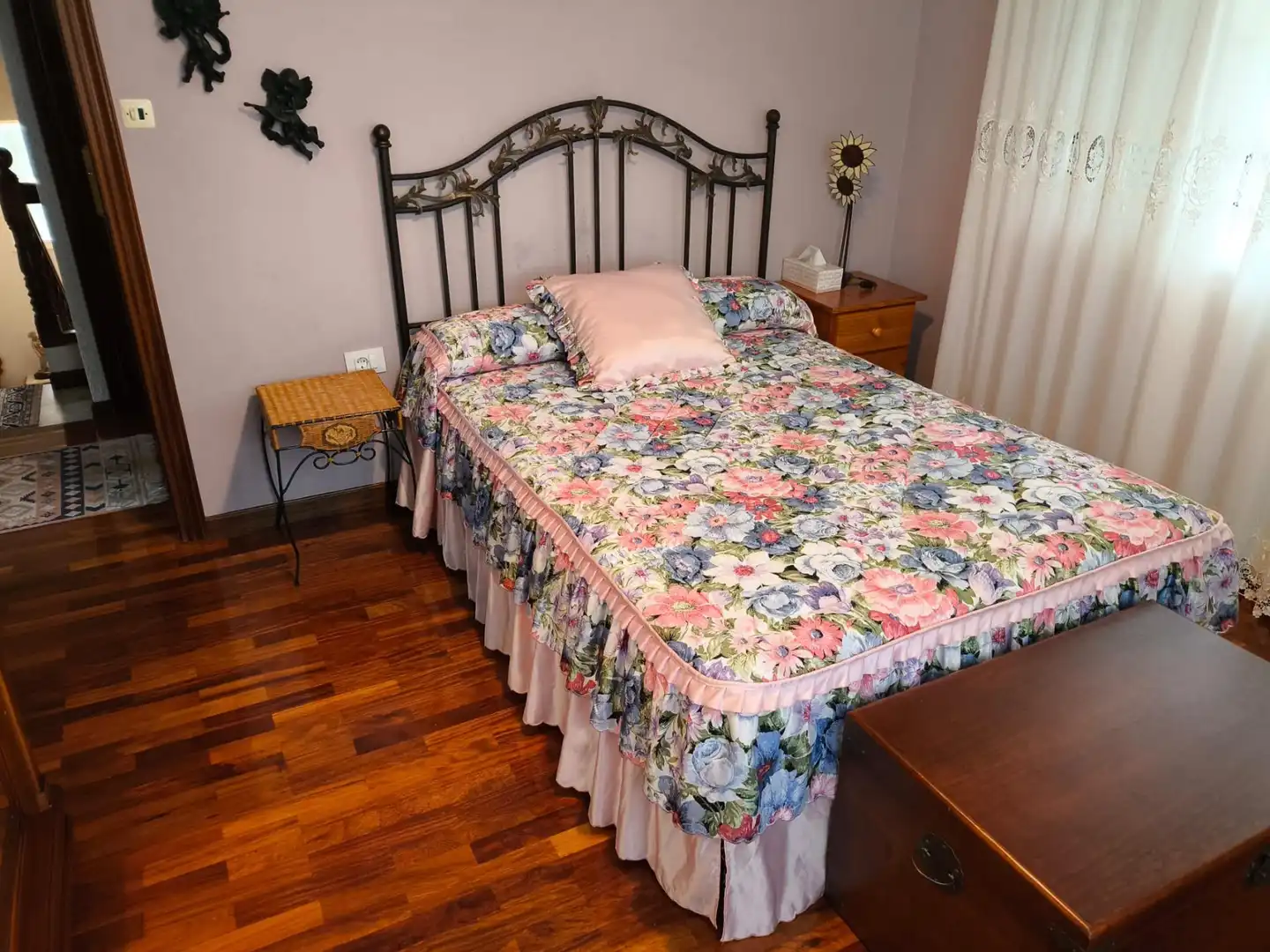 Dormitori de Casa o xalet en venda en Carballo amb Calefacció, Jardí privat i Terrassa