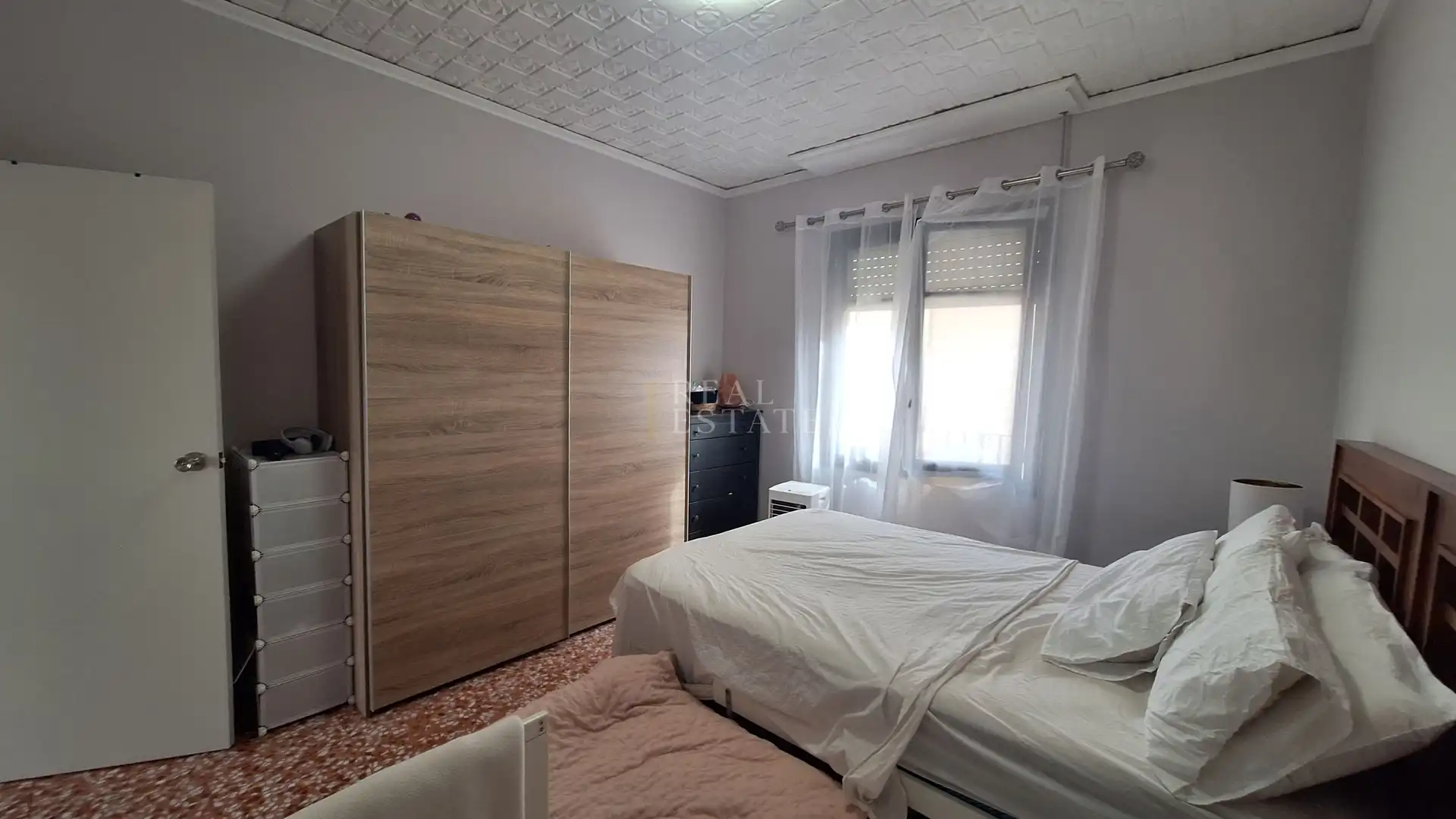 Habitación de Casa adosada en venta en Tormos con Aire acondicionado, Terraza y Trastero