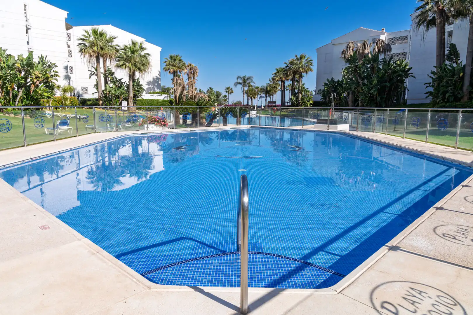 Apartament amb piscina en venda a Nueva Andalucía, imagen 20