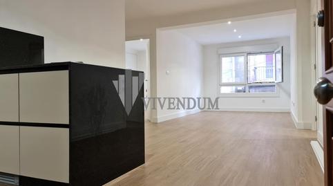 Foto 2 de Apartament en venda a Camelias - Pi y Margall, Pontevedra