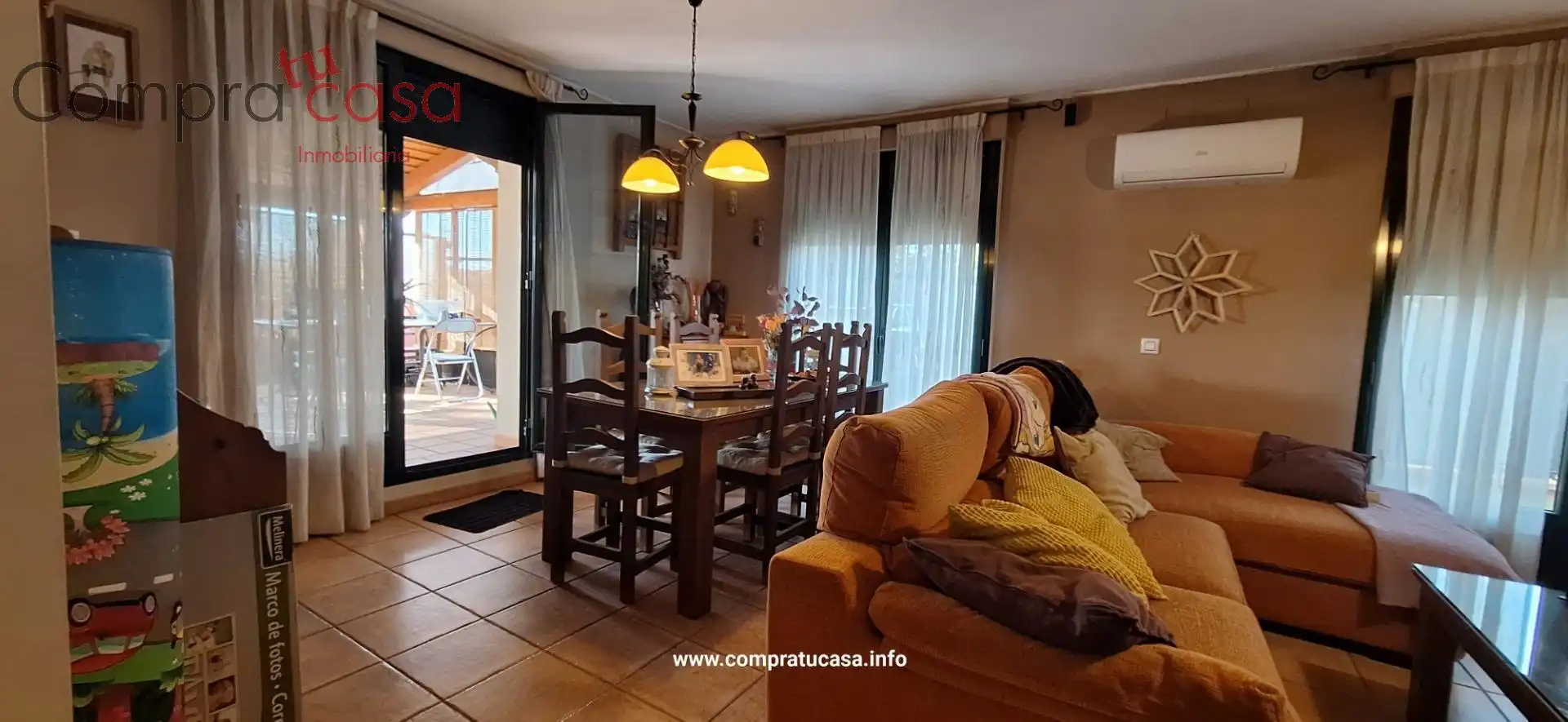 Comedor de Casa adosada en venta en Los Huertos, Segovia