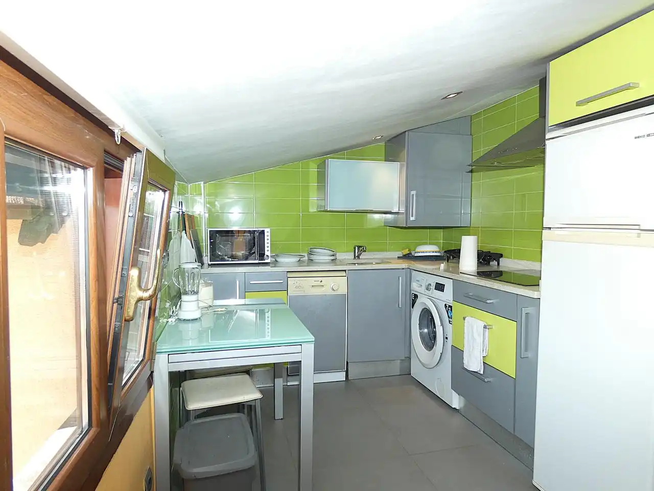 Kitchen of Flat for sale in Barakaldo 