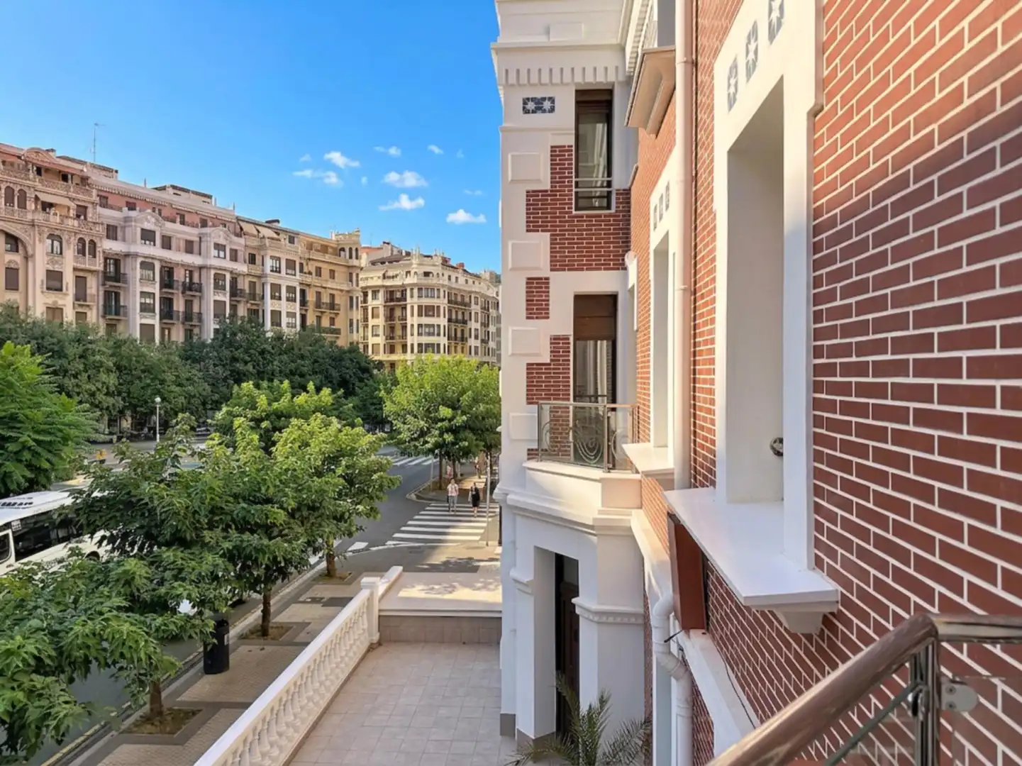 Vista exterior de Piso en venta en Donostia - San Sebastián  con Calefacción y Balcón
