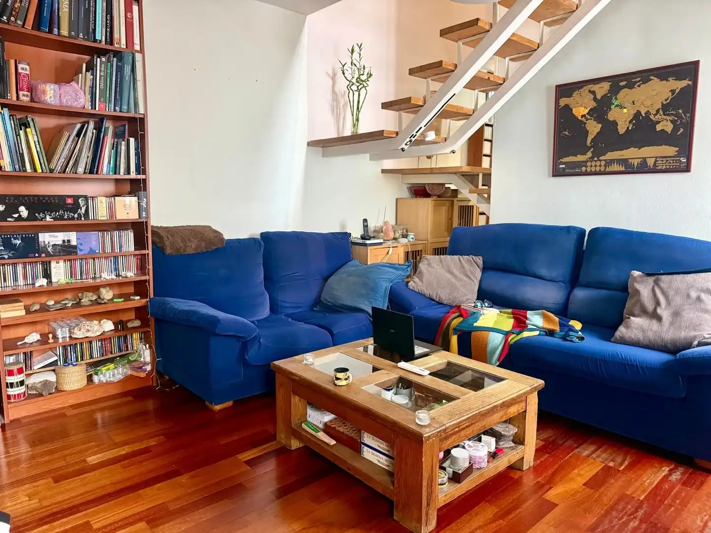 Sala d'estar de Dúplex en venda en Madrid amb Aire condicionat, Calefacció i Moblat