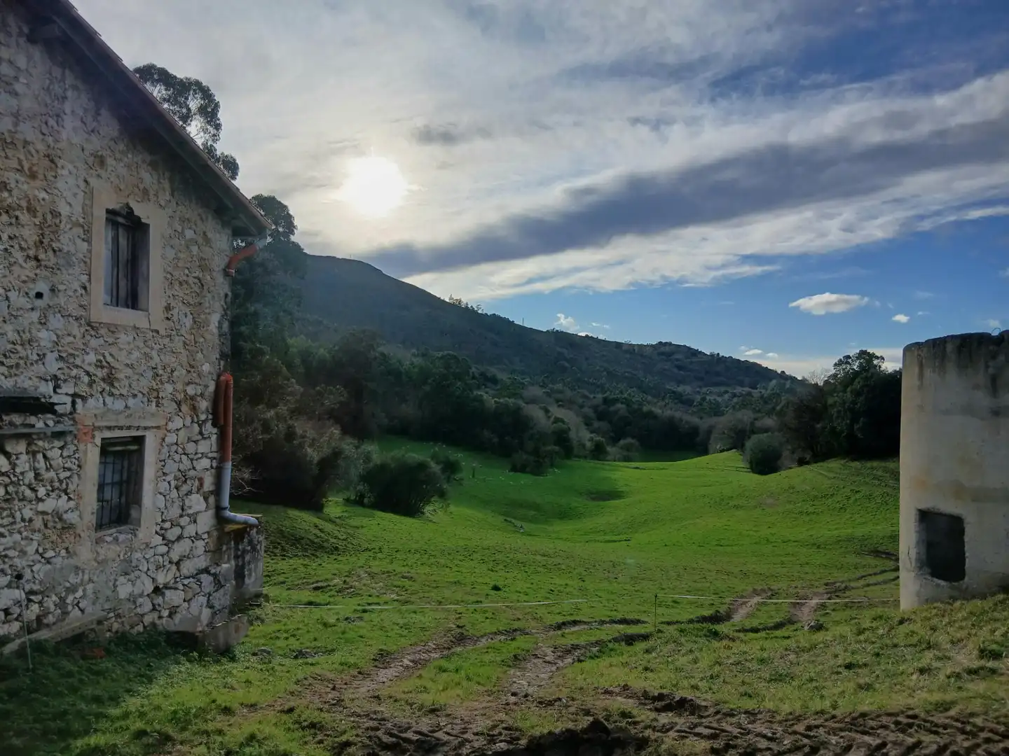 Vista exterior de Casa o xalet en venda en Medio Cudeyo