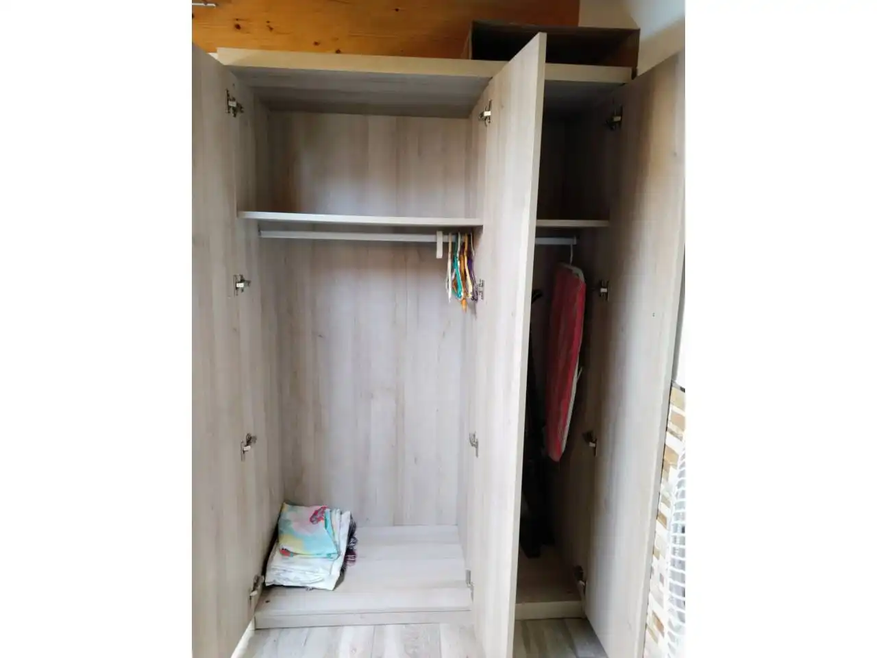 Dormitori de Apartament de lloguer en Burgos amb Calefacció, Parquet i Moblat