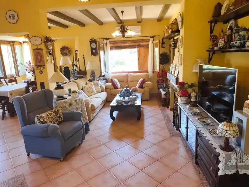 Living room of Houses for sale in Miraflores de la Sierra  with Air Conditioner, Heating and Terrace