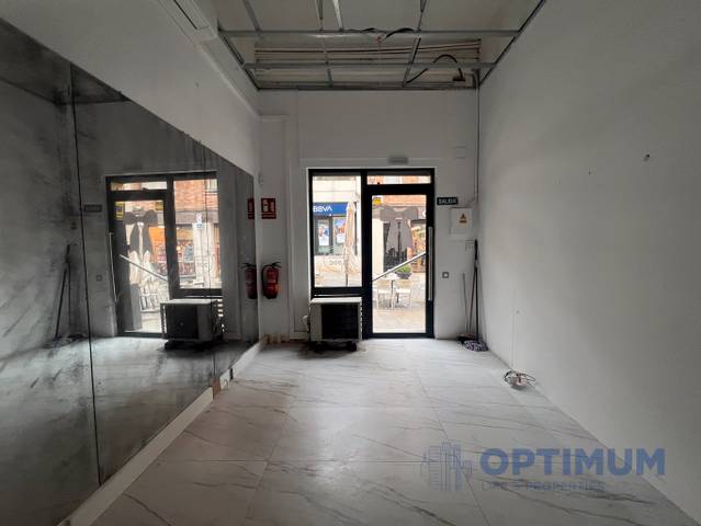 Local comercial en Alquiler en Carrer Major de Sarrià en Sarrià