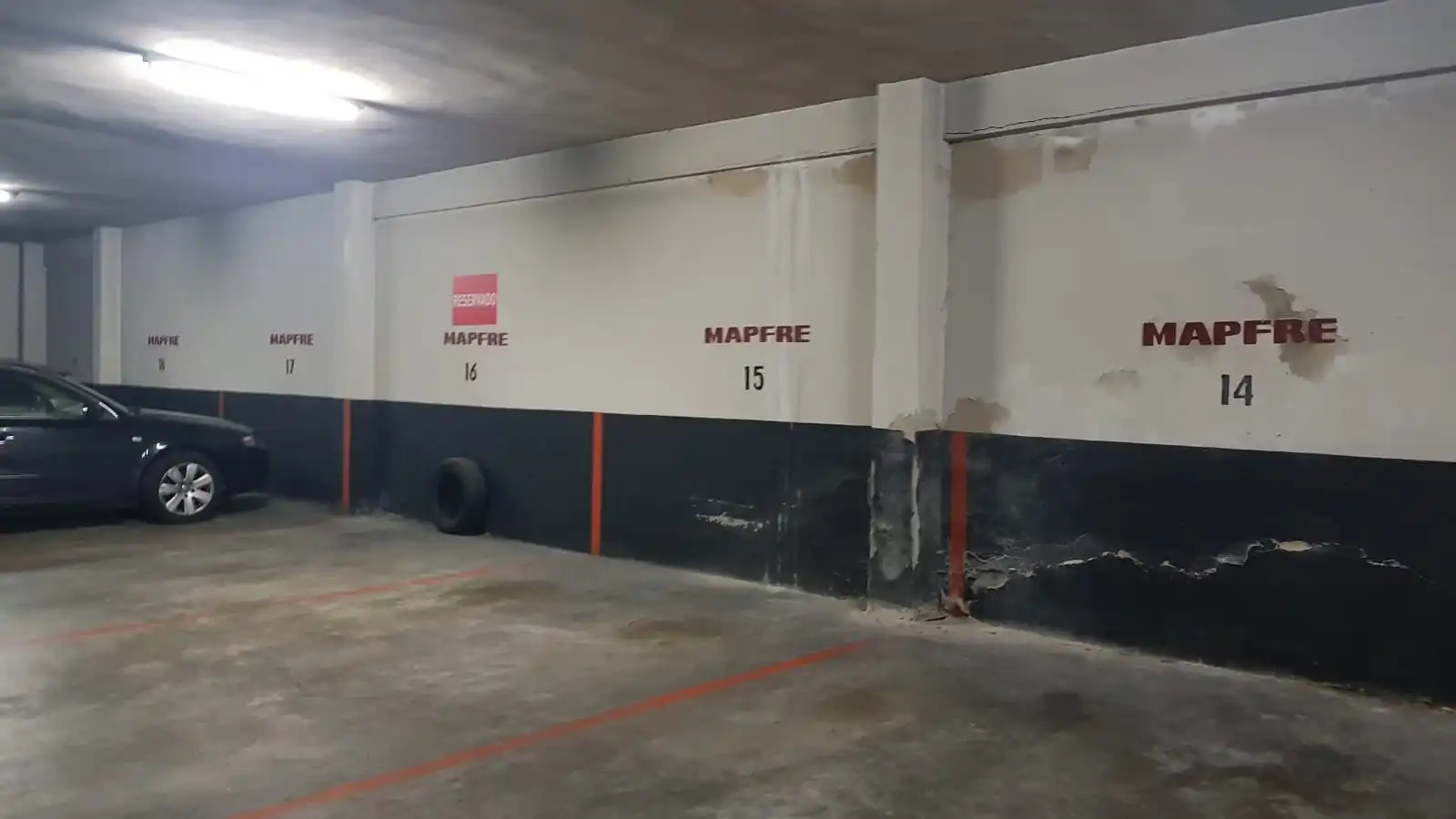 Parkplatz von Büro zum Verkauf in Oviedo 