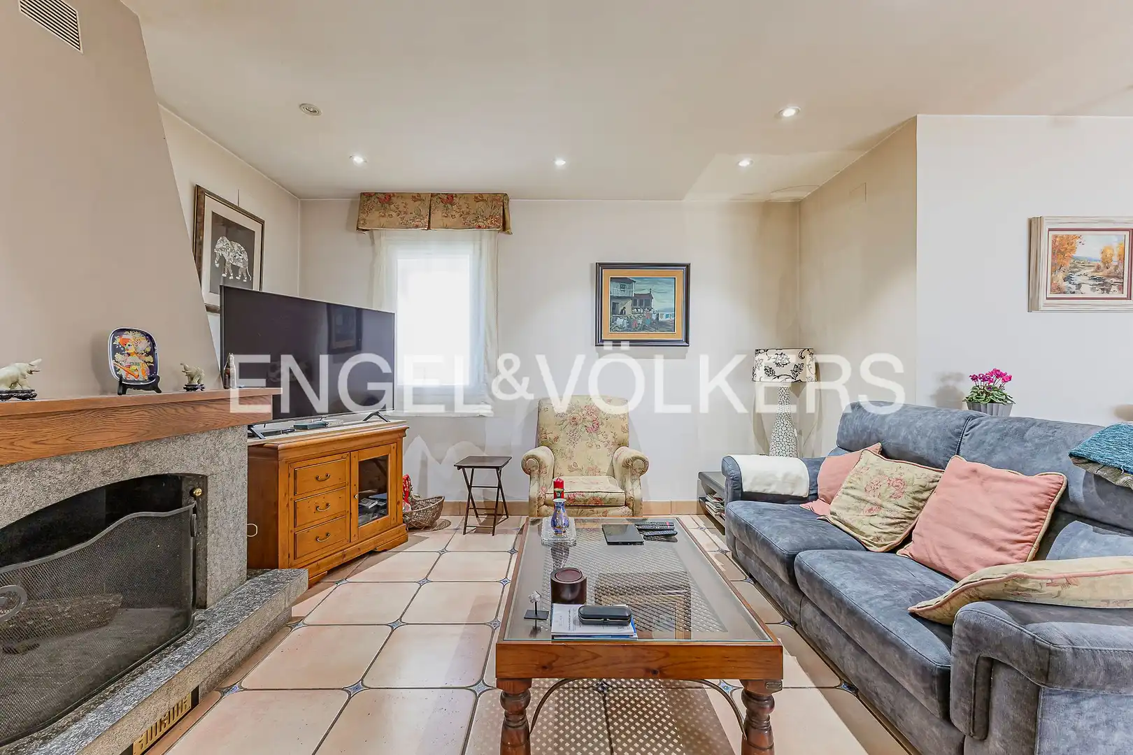 Sala de estar de Casa o chalet en venta en Sant Fruitós de Bages con Aire acondicionado, Calefacción y Jardín privado