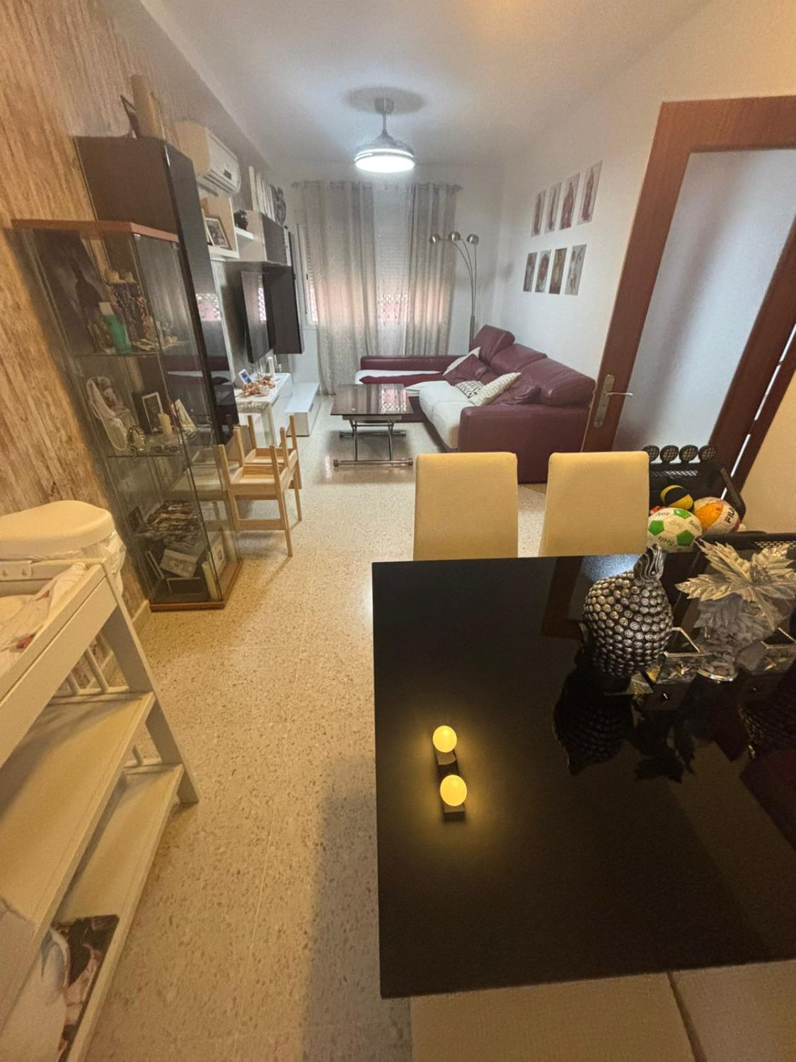 Living room of House or chalet for sale in Alcalá de Guadaira  with Air Conditioner, Storage room and Balcony