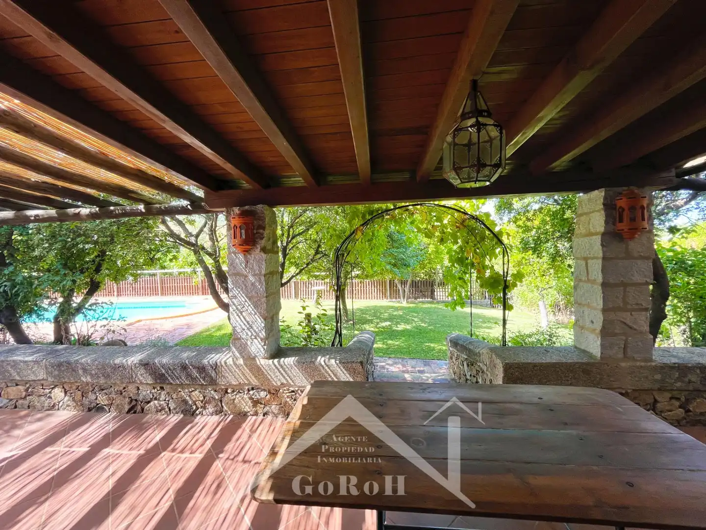 Jardí de Casa o xalet en venda en Cazalla de la Sierra amb Jardí privat, Traster i Piscina