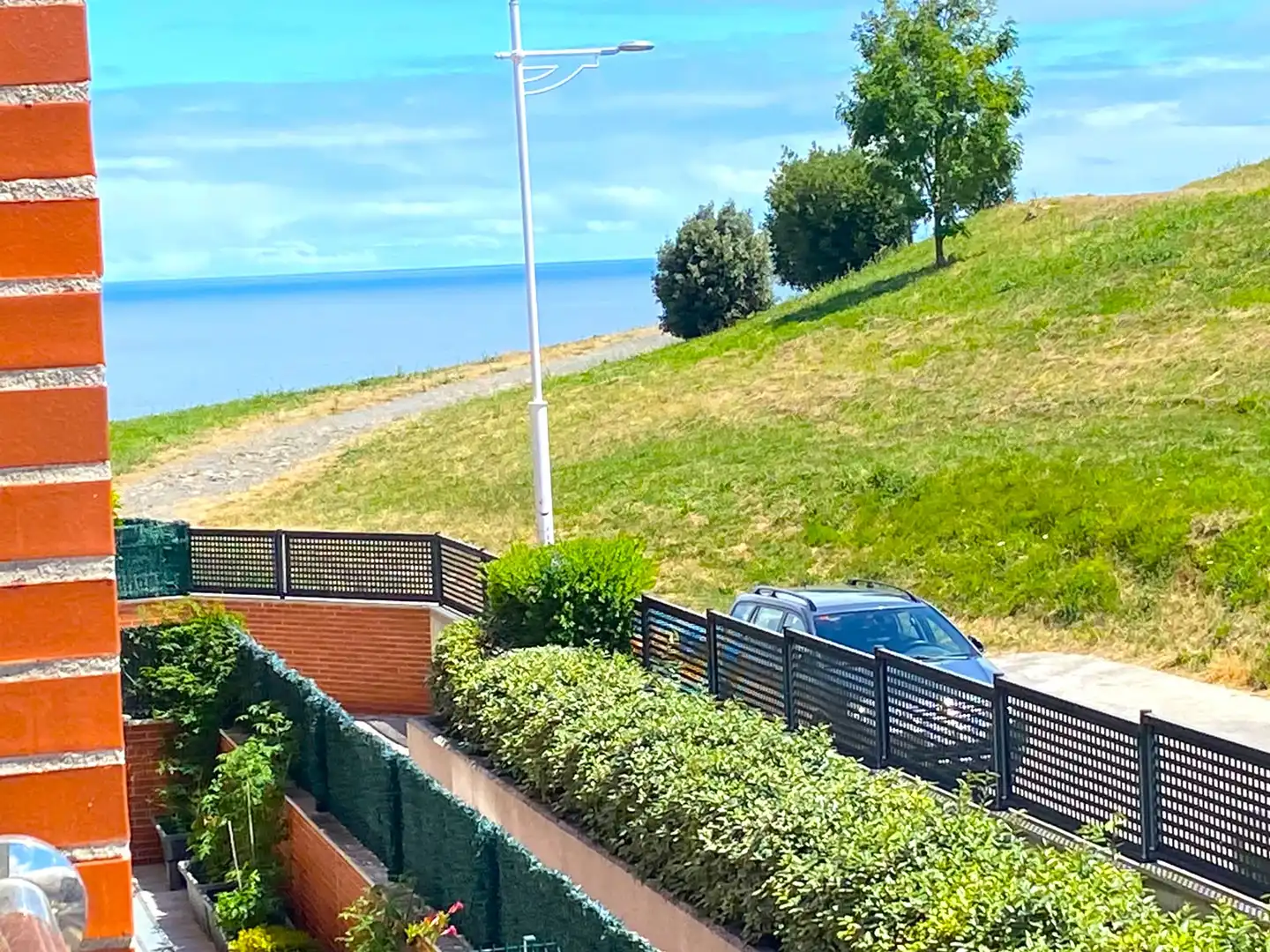 Exterior view of Flat for sale in Castro-Urdiales  with Heating, Private garden and Parquet flooring