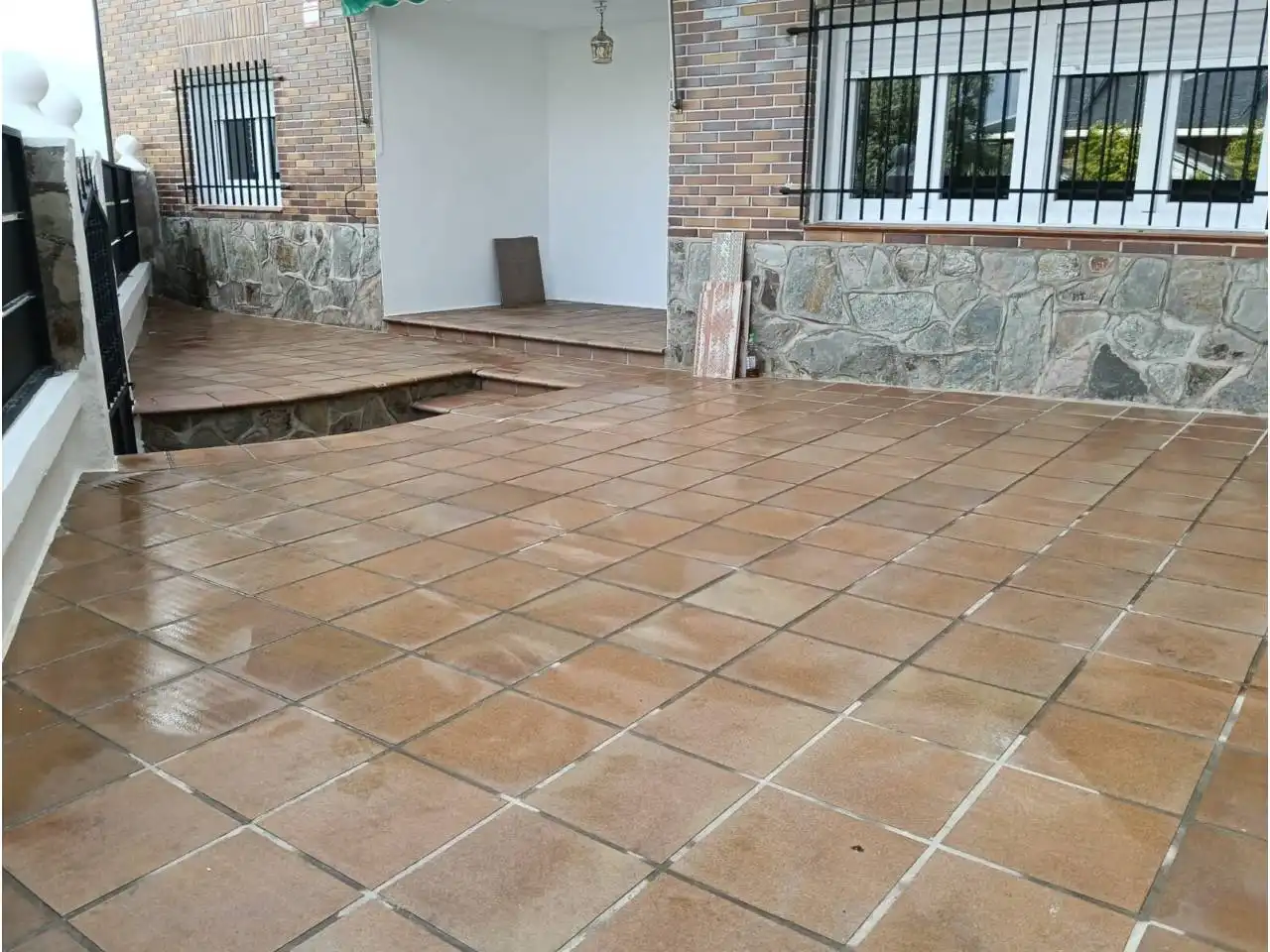 Terrace of Houses for sale in Moraleja de Enmedio  with Private garden, Parquet flooring and Alarm