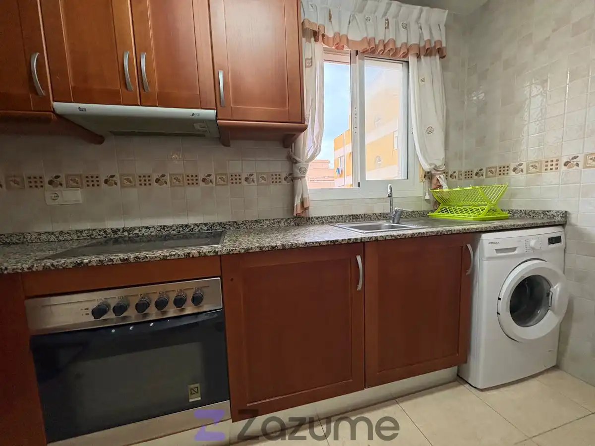Cocina de Piso de alquiler en Torrevieja con Aire acondicionado, Calefacción y Terraza