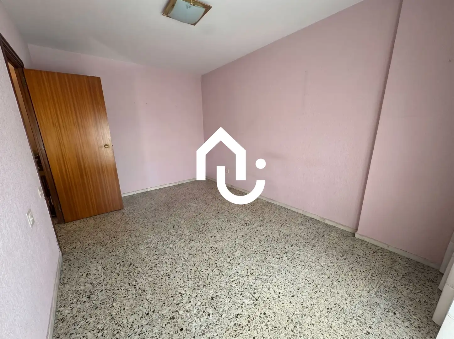 Piso en venta en Santa Coloma de Gramenet con Terraza