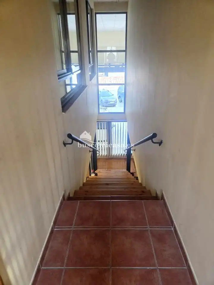 Oficina en venda en Jaén amb Aire condicionat