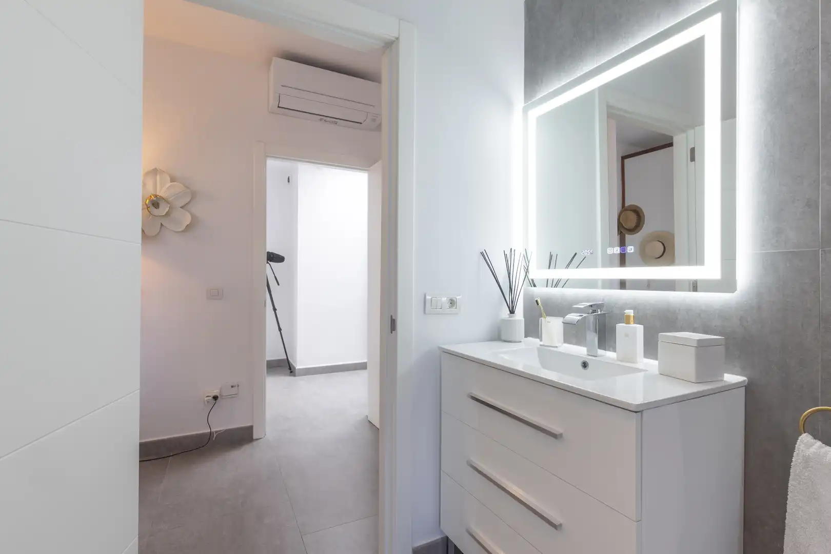 Baño de Casa o chalet en venta en Santa Úrsula con Aire acondicionado, Calefacción y Jardín privado